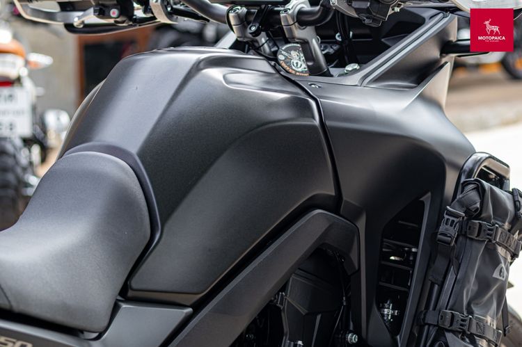Honda XL750 Transalp ปี2025 มือเดียว วิ่ง5,000Km. ของแต่งกว่าแสน รูปที่ 15