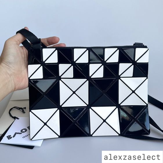 อื่นๆ ไม่ระบุ อื่นๆ กระเป๋า BAO BAO ISSEY MIYAKE รุ่น ICHIMATSU Crossbody 3×4