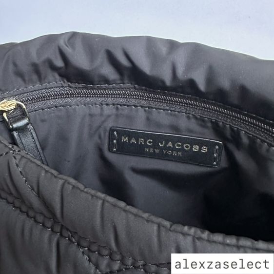 [Used] Marc Jacobs Quilted Nylon Crossbody Bag สีดำ รูปที่ 6