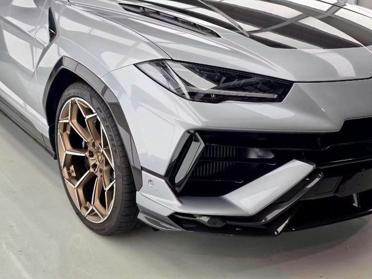 Lamborghini Urus 2024 รุ่นย่อยอื่นๆ Utility-car เบนซิน เกียร์อัตโนมัติ เทา รูปที่ 2