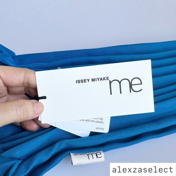 [Used] me ISSEY MIYAKE Mix Color Trunk Pleats Bag สีฟ้า-สายทูโทน รูปที่ 5