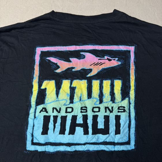 เสื้อยืด Maui and Sun Size XL
