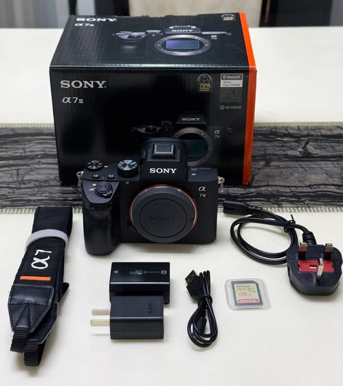 กล้อง Sony A7 III + FE 35mm F1.8 + FE 85mm F1.8 ชัตเตอร์ 12,075