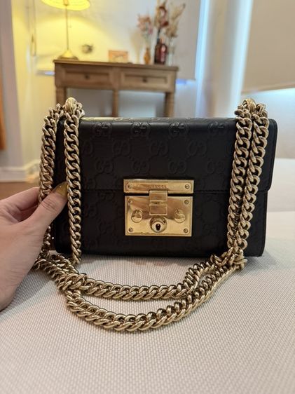 GUCCI PADLOCK SMALL GG SIGNATURE