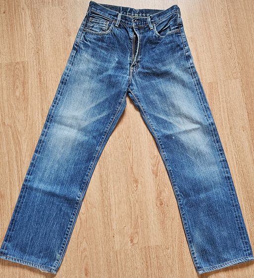 อื่นๆ กางเกงยีนส์ Levi's รุ่น 502 ทรง Regular Taper กระบอกเล็กขาเว้า งานโปรดักชันย้อนยุค ริมแดง