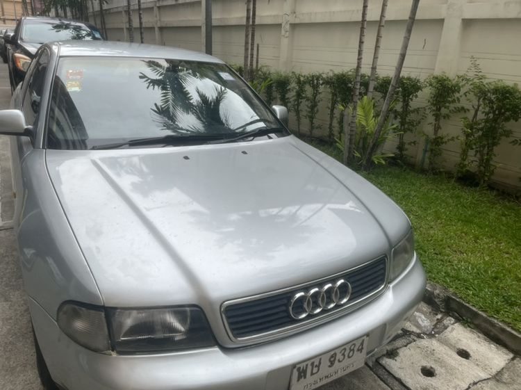 Audi Audi A4 1997 1.8 Sedan เบนซิน ไม่ติดแก๊ส เกียร์อัตโนมัติ เทา รูปที่ 2