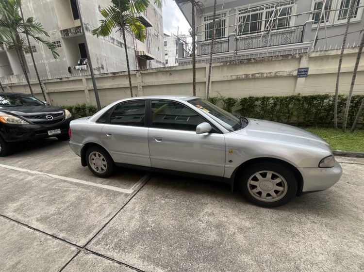 Audi Audi A4  1997 1.8 Sedan เบนซิน ไม่ติดแก๊ส เกียร์อัตโนมัติ เทา