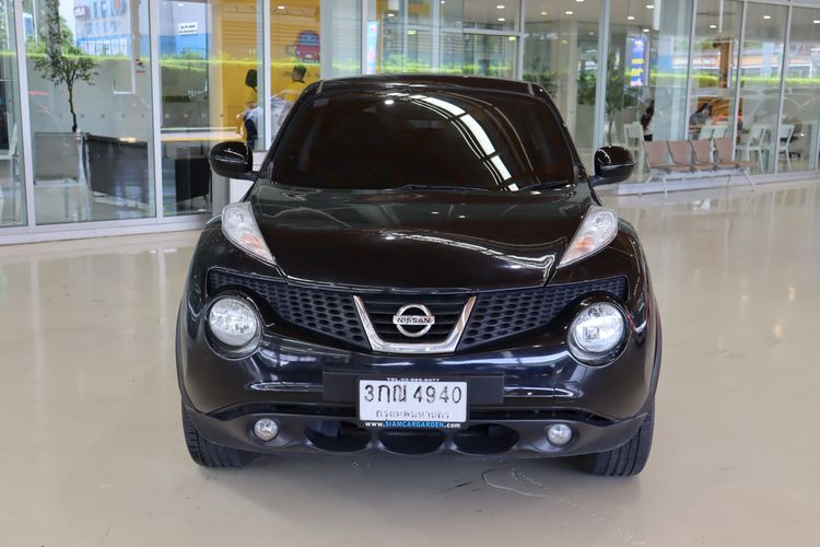 Nissan Juke 2014 1.6 V Sedan เบนซิน ไม่ติดแก๊ส เกียร์อัตโนมัติ ดำ รูปที่ 3