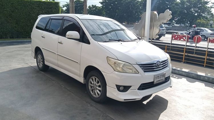 Toyota Innova 2012 2.0 V Sedan เบนซิน ไม่ติดแก๊ส เกียร์อัตโนมัติ ขาว