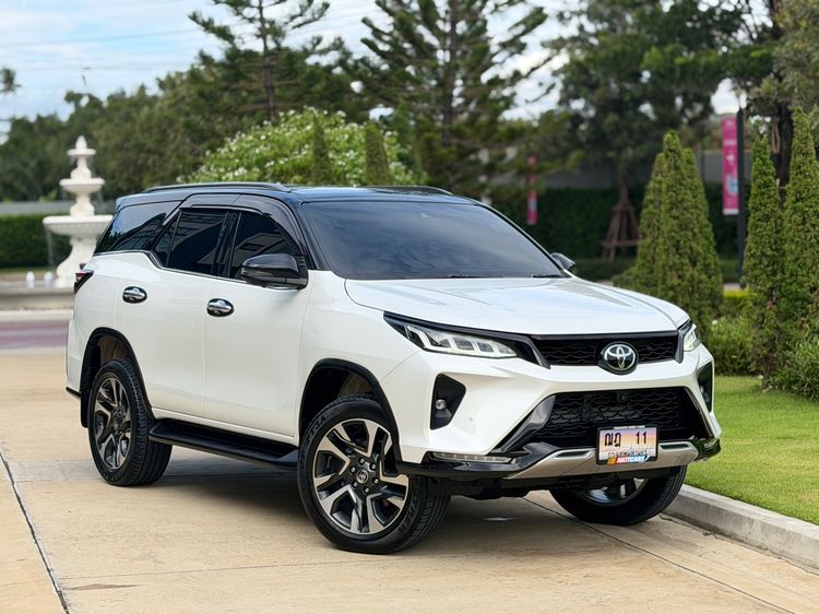 Toyota Fortuner 2024 2.4 Legender Utility-car ดีเซล ไม่ติดแก๊ส เกียร์อัตโนมัติ ขาว รูปที่ 4