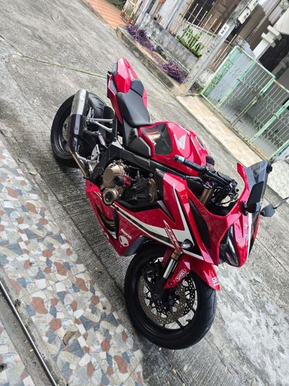 ขายบิ๊กไบค์ Honda cbr650r รถรุ่นปี 2018 จด. 2019