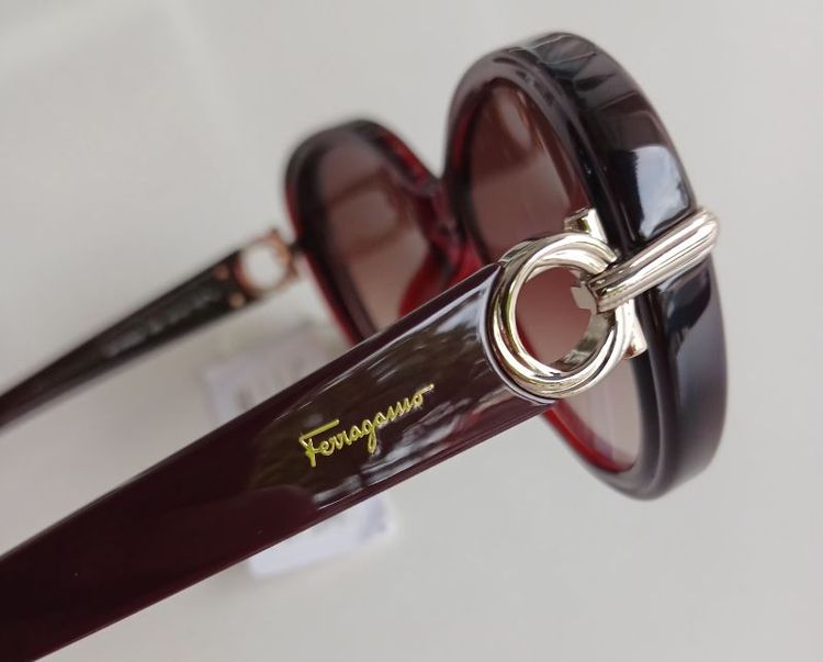 แว่นกันแดด แบรนด์ Salvatore Ferragamo รูปที่ 9