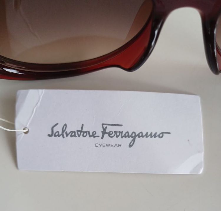 แว่นกันแดด แบรนด์ Salvatore Ferragamo รูปที่ 12