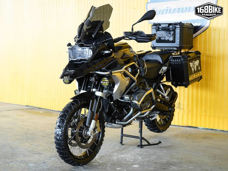BMW R 1250 GS จดปี 2022 ฟรีดาวน์ ออกรถใช้เงิน 0 บาท