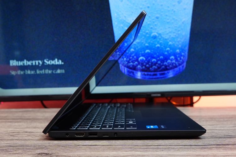 MSI Modern 15 i3-1115G4 Ram8 SSD512 จอ15.6 FHD รูปที่ 7