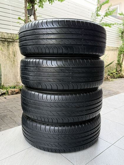 ไม่ปะ 235 60 18 Dunlop