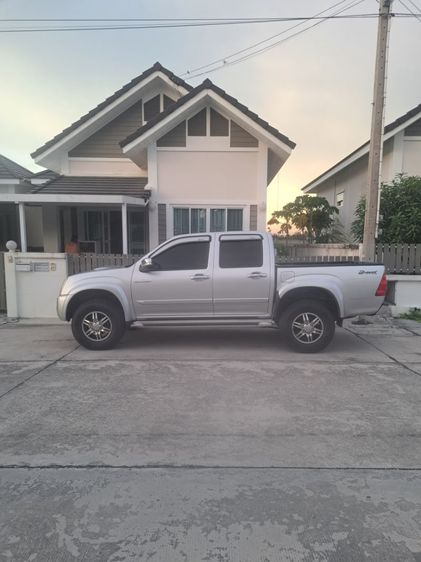 Isuzu D-MAX 2009 3.0 Hi-Lander Platinum ดีเซล เกียร์อัตโนมัติ บรอนซ์เงิน รูปที่ 2