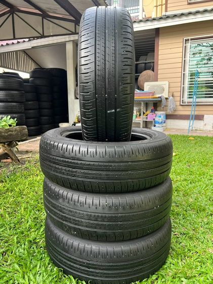 **ยาง Dunlop Ec300 185/60/15 เส้น 400 บาท!!