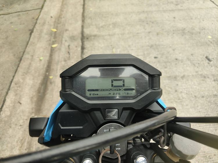 🛵ยังไงก็ขาย ZOOMER-X ปี 58 เครื่องดี สีสวย สตาร์ทมือ เล่มชุดโอนครบ+เปลี่ยนถ่ายน้ำมันเครื่องฟรี ส่งฟรี30 ก.ม รูปที่ 9