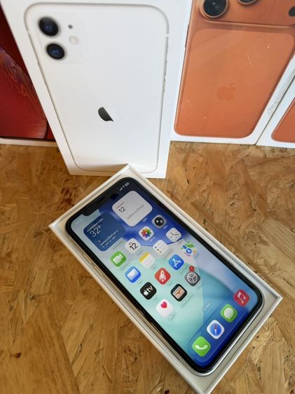 iPhone 11 สีขาว สภาพสวยกริ๊ฟๆ จอแท้เดิมๆ สุขภาพแบต 100 รูปที่ 2