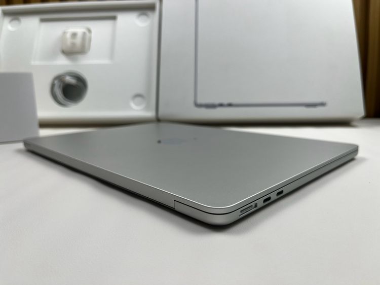 MacBook Air 13-inch M2 2022  รูปที่ 11