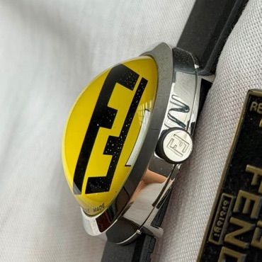 ✨ FENDI Bussola Bubble Vintage ✨รุ่น 8010G • Swiss Made 🇨🇭 รูปที่ 8