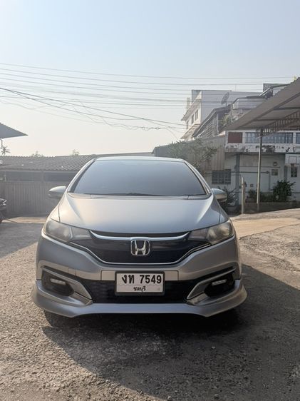 Honda Jazz 2018 1.5 V i-VTEC Sedan เบนซิน เกียร์อัตโนมัติ บรอนซ์เงิน รูปที่ 2