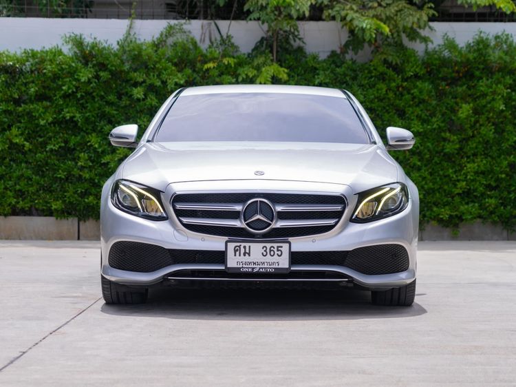 Mercedes-Benz E-Class 2018 E350e Sedan ปลั๊กอินไฮบริด (PHEV) ไม่ติดแก๊ส เกียร์อัตโนมัติ เทา รูปที่ 2