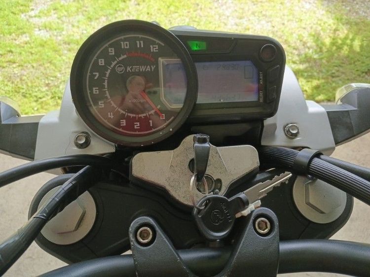 keeway rkv 200 รูปที่ 6