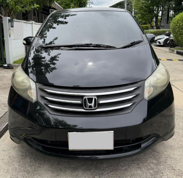 รถ Honda Freed 1.5 Limited สี ดำ