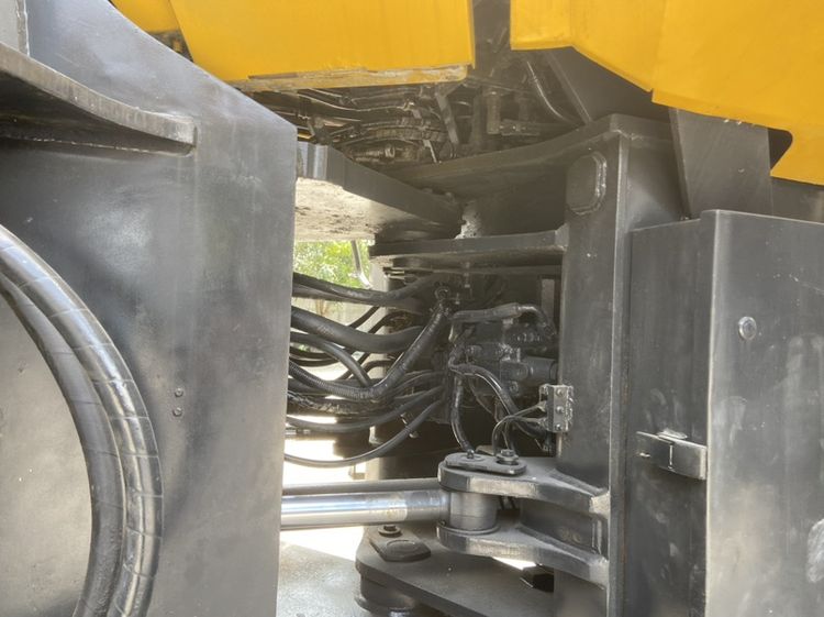 รถตักล้อยาง KOMATSU รุ่น WA380-6 บุ้งกี๋ 3.4 คิว รถเก่านอกนำเข้า รูปที่ 13