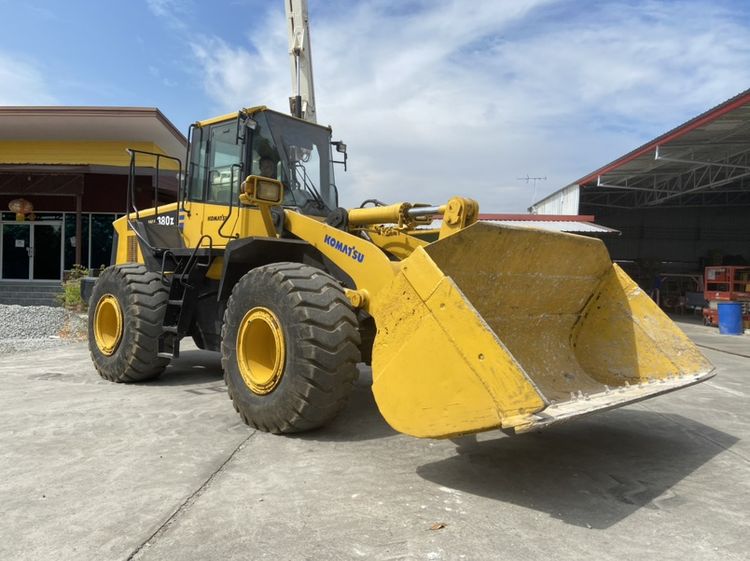 รถตักล้อยาง KOMATSU รุ่น WA380-6 บุ้งกี๋ 3.4 คิว รถเก่านอกนำเข้า รูปที่ 7