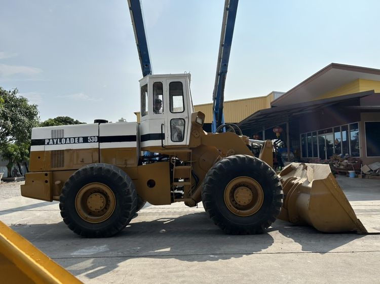 รถตักล้อยาง KOMATSU รุ่น  530 เทียบเท่า WA300 บุ้งกี๋ 2.3 คิว ยกสูง 3.6 ม. รถเก่านอกนำเข้า รูปที่ 6
