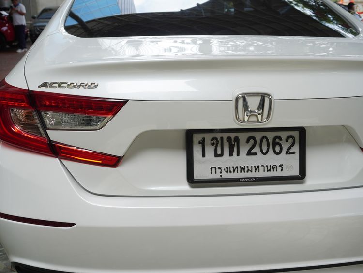 Honda Accord 2020 1.5 Turbo EL Sedan เบนซิน ไม่ติดแก๊ส เกียร์อัตโนมัติ ขาว รูปที่ 2
