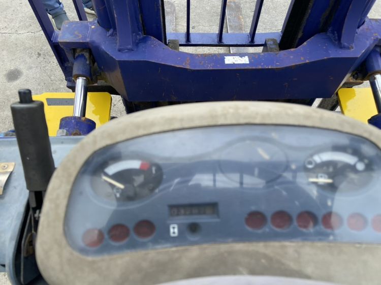 รถฟอร์คลิฟท์ KOMATSU  รุ่น FD30T-14  ยก 3 ตัน เสาสูง 3 เมตร รูปที่ 6