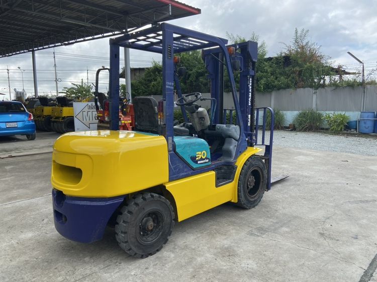 รถฟอร์คลิฟท์ KOMATSU  รุ่น FD30T-14  ยก 3 ตัน เสาสูง 3 เมตร รูปที่ 4
