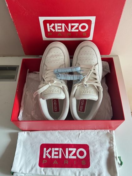 อื่นๆ รองเท้าหนังทั่วไป หนังแท้ UK 8.5 | EU 42 2/3 | US 9 ขาว Used Kenzo Dome Low Top Sneaker Blanc Case Size 42