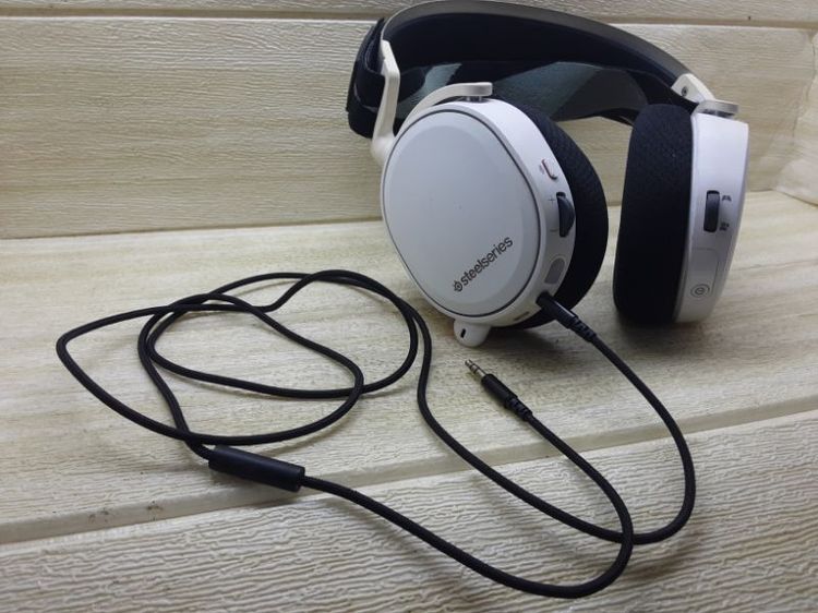 สุดคุ้มขายหูฟังGamingไร้สายตัวท๊อปSteelSeries Arctis 7 ตอนออกใหม่5990บาทสภาพดี ขาย1000เดียว รูปที่ 7
