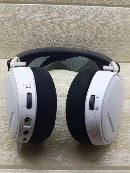 สุดคุ้มขายหูฟังGamingไร้สายตัวท๊อปSteelSeries Arctis 7 ตอนออกใหม่5990บาทสภาพดี ขาย1000เดียว รูปที่ 6