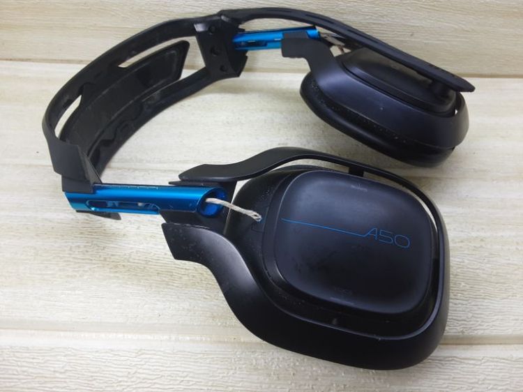 ชายหูฟังGamingไร้สายสุดไฮเอนASTRO A50 Gen3 รองรับPC XBox PS ออกใหม่12000 สุดคุ้ม 1200 บาท เฉพาะตัวหูฟัง รูปที่ 6