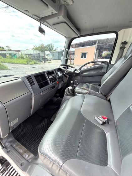 รถ ISUZU NLR 130 แรง ปี 2560  รถห้างแท้  (4 ล้อไม่ติดเวลา) รถสวย มือเดียว รูปที่ 10