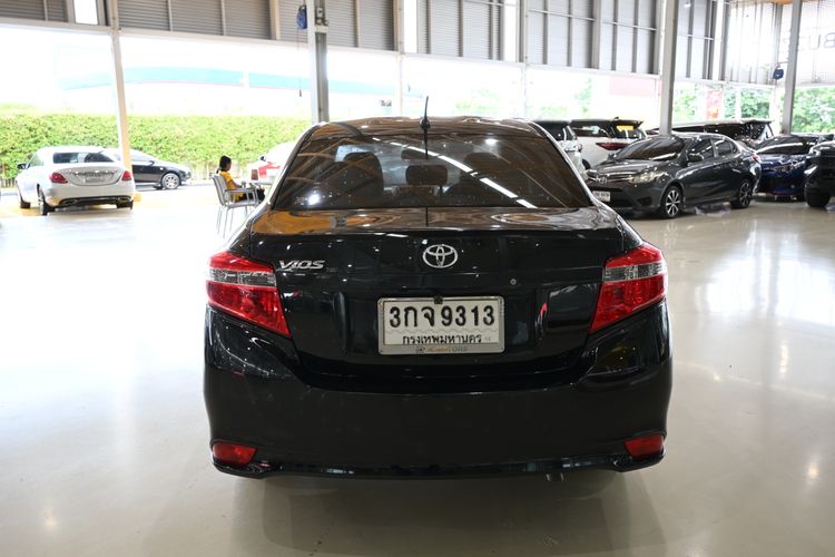 Toyota Vios 2013 1.5 J Sedan เบนซิน ไม่ติดแก๊ส เกียร์อัตโนมัติ ดำ รูปที่ 4