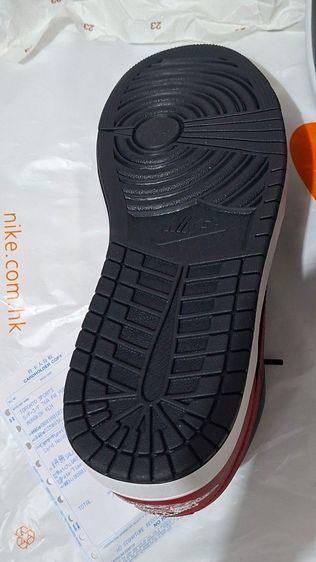 Nike Air Jordan 1 Low "Bred" (553558-067)​Size: 9 US / 8 UK / 42.5 EUR / 27 CM รูปที่ 4