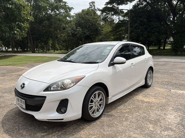 Mazda Mazda3 2013 1.6 Spirit Sports Plus Sedan เบนซิน เกียร์อัตโนมัติ ขาว รูปที่ 2