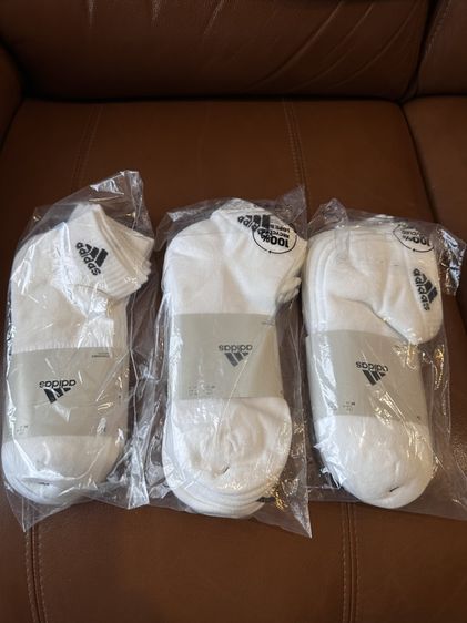 adidas Cushioned Sportswear Ankle Socks 3 Pairs ถุงเท้าข้อสั้น สีขาว/ดำ Size M สินค้าใหม่HT3441