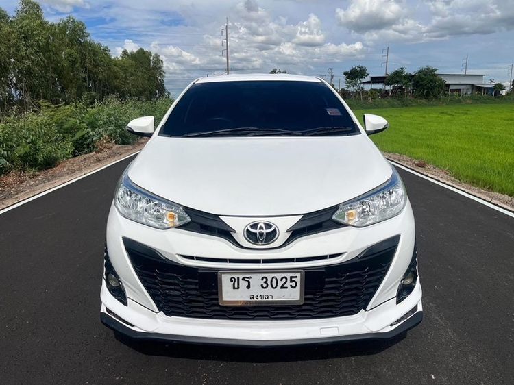 Toyota Yaris 2017 1.2 E Sedan ดีเซล ไม่ติดแก๊ส เกียร์อัตโนมัติ ขาว รูปที่ 4
