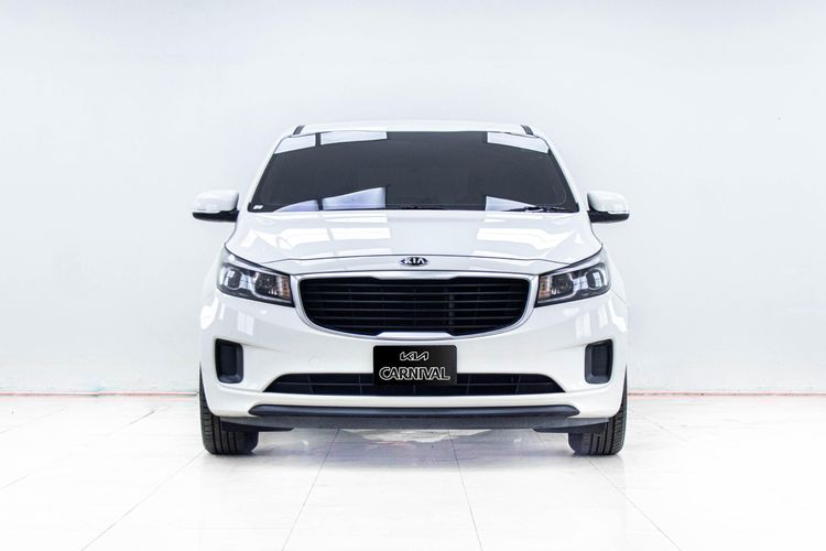 Kia Grand Carnival 2015 2.2 LX Utility-car ดีเซล ไม่ติดแก๊ส เกียร์อัตโนมัติ ขาว รูปที่ 4