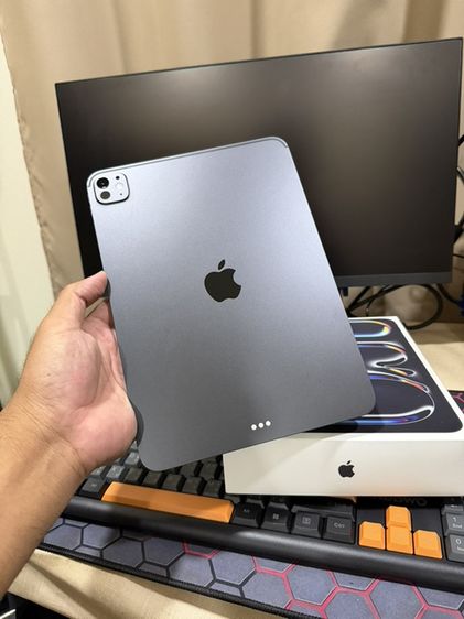 Apple 256 GB iPad Pro M5 256GB Wi-Fi สวยใส ไร้รอย เหมือนได้มือ 1 ตัดต่อ อื่นๆ รับเทรินทุกรุ่น สอบถามได้นะครับ