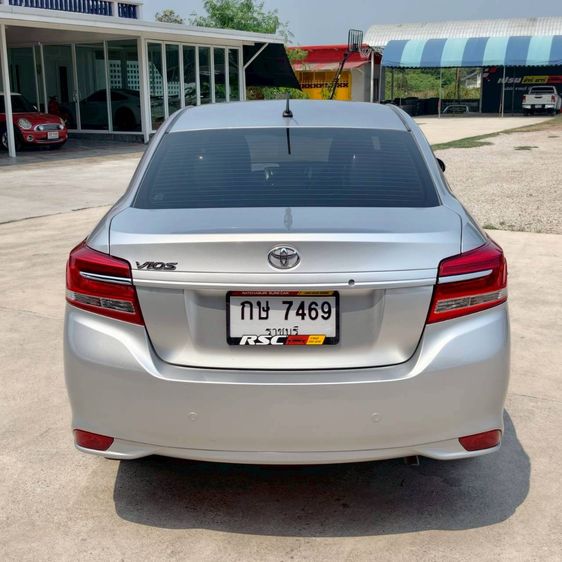 Toyota Vios 2019 1.5 Entry Sedan เบนซิน ไม่ติดแก๊ส เกียร์อัตโนมัติ บรอนซ์เงิน รูปที่ 4