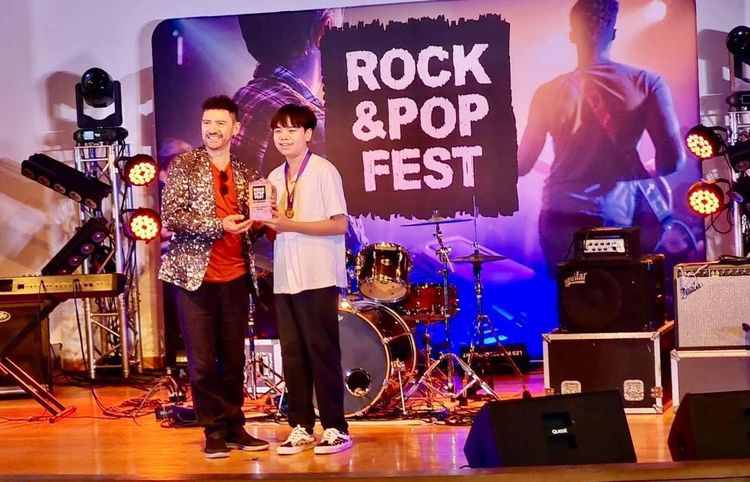 ติวดนตรีเพื่อสอบเกรด Trinity